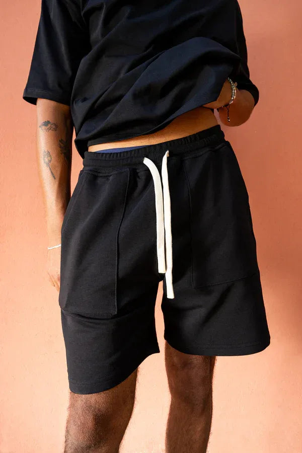 b)asic Comfort Shorts Black