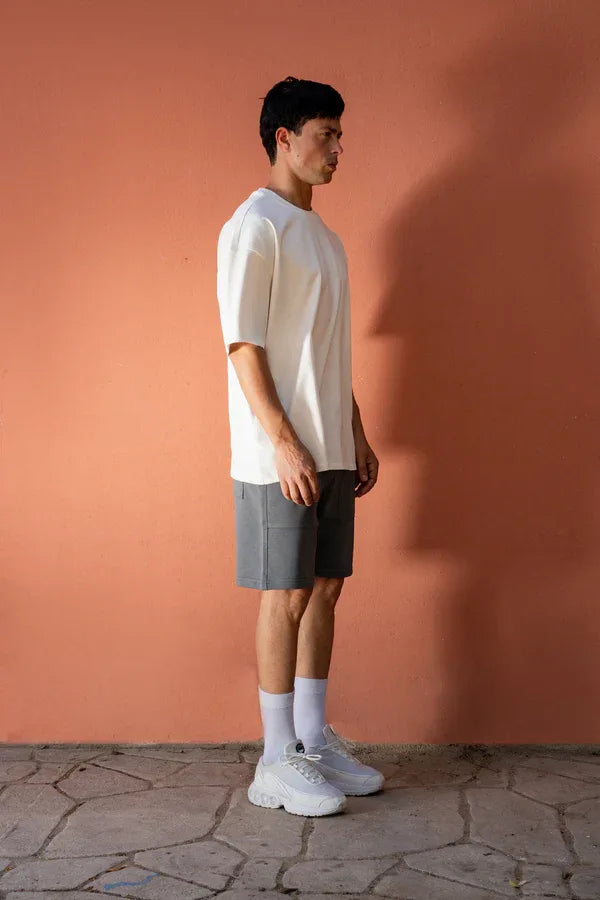 b)asic Oversized T-Shirt