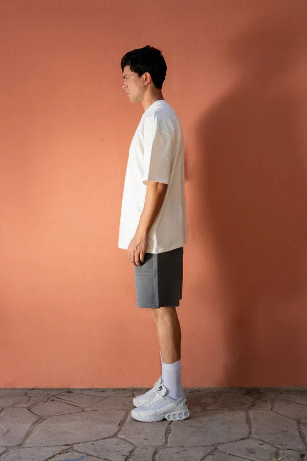 b)asic Oversized T-Shirt