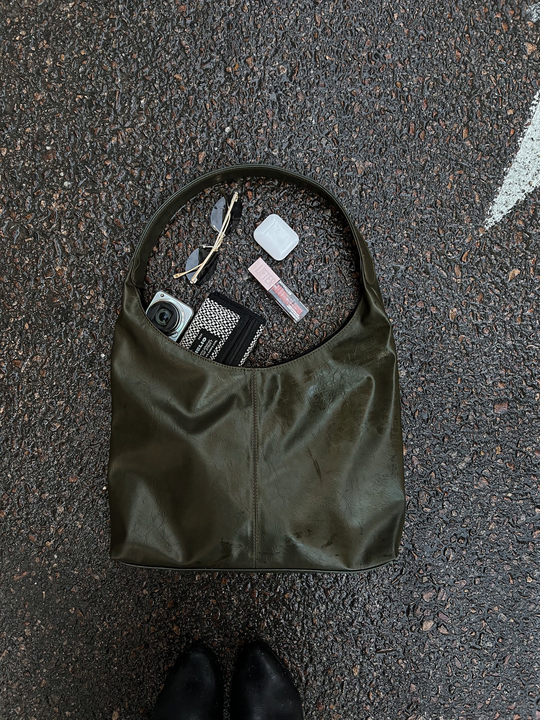 HOBO LEATHER BAG Olive