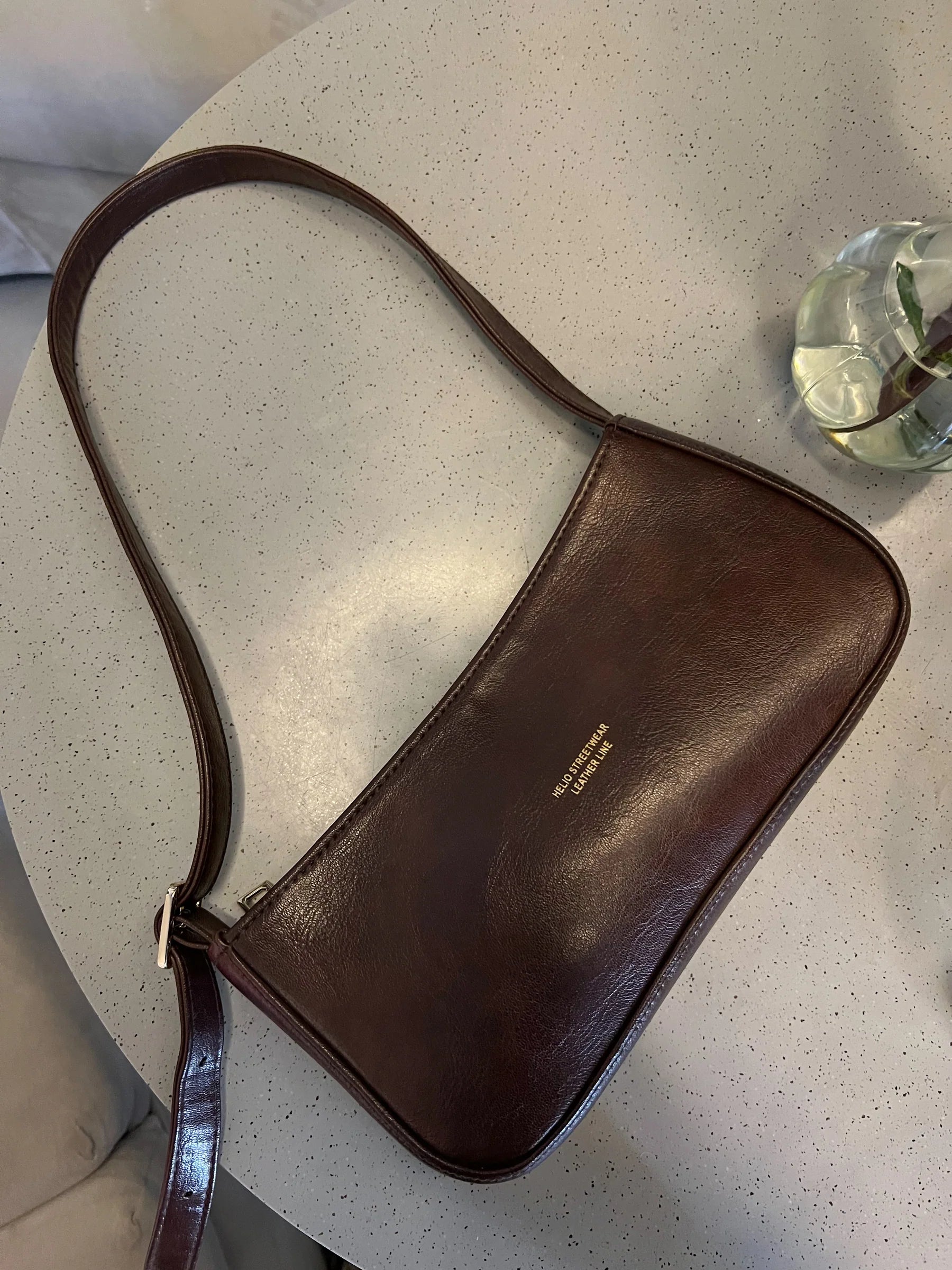 TOKEN LEATHER BAG Brown