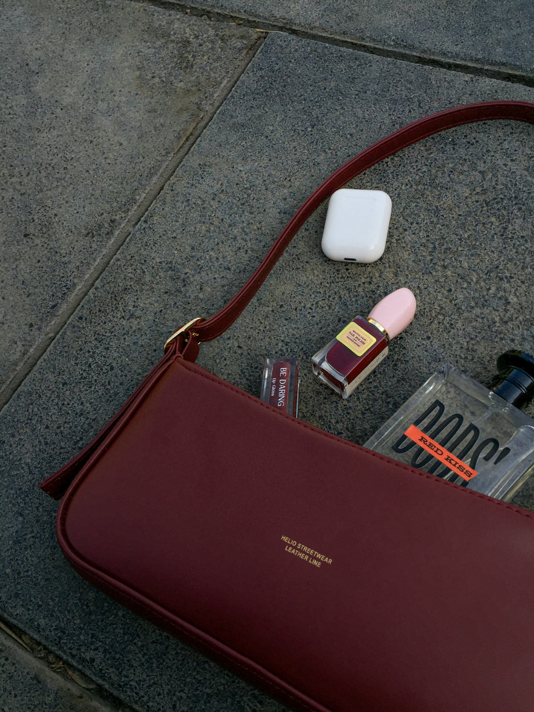 TOKEN LEATHER BAG -Burgundy