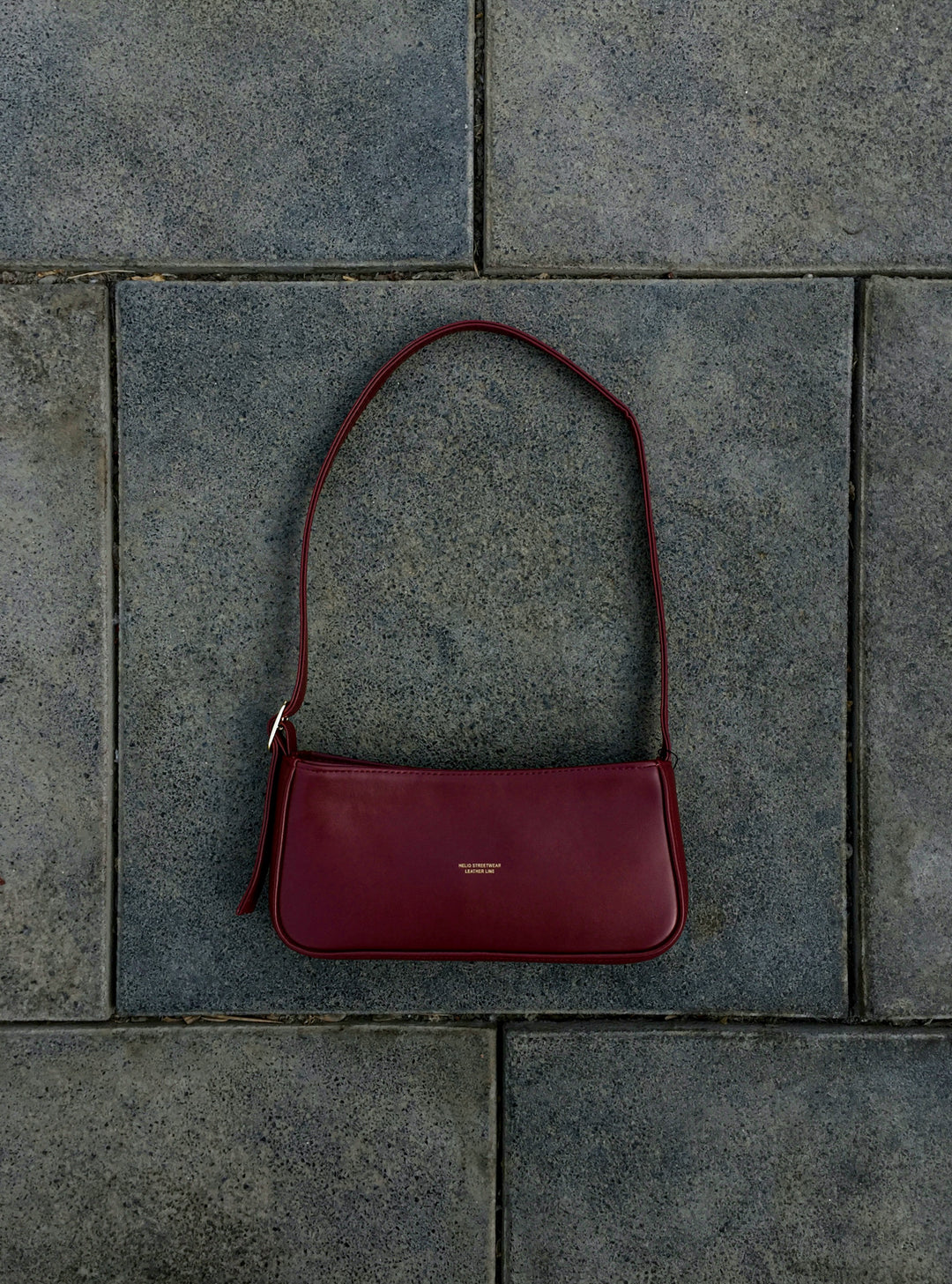 TOKEN LEATHER BAG -Burgundy